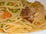 Receita Guisado de esparguete com frango e ervilhas