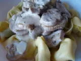 Receita Tortelloni alla ricotta e spinaci com molho de cogumelos e natas