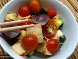 Receita Salada de tofu marinado em iogurte e legumes com requeijão