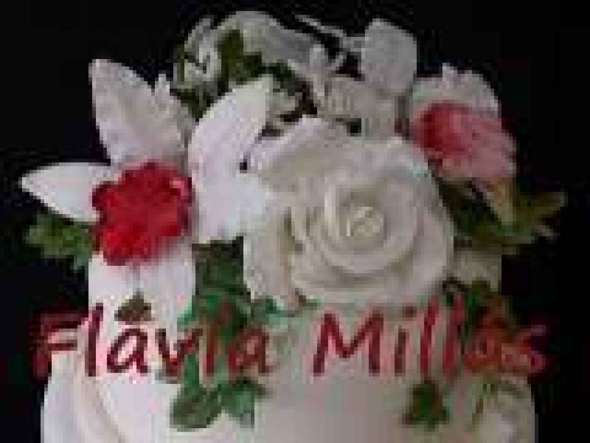 FLORES EM MASSA ELÁSTICA X FLORES EM PASTA AMERICANA