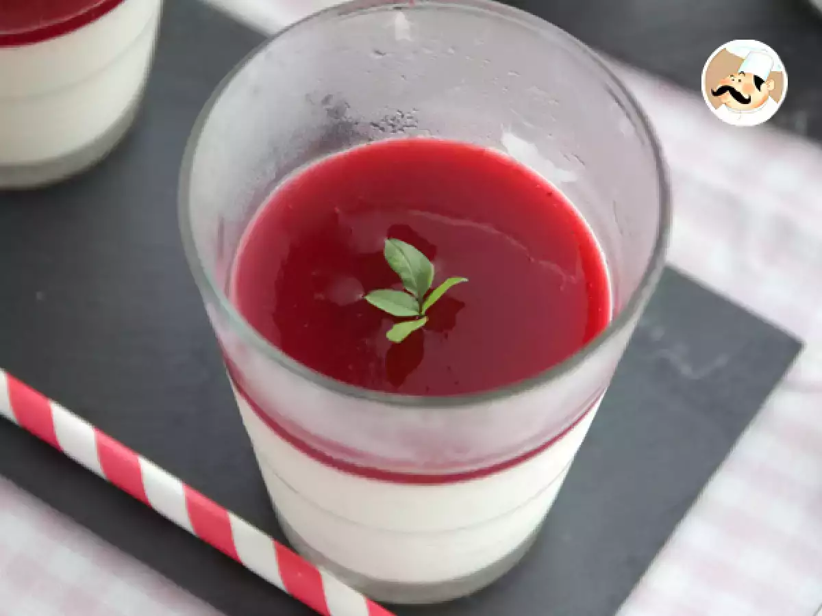Receita Panna cotta ao coulis de framboesa