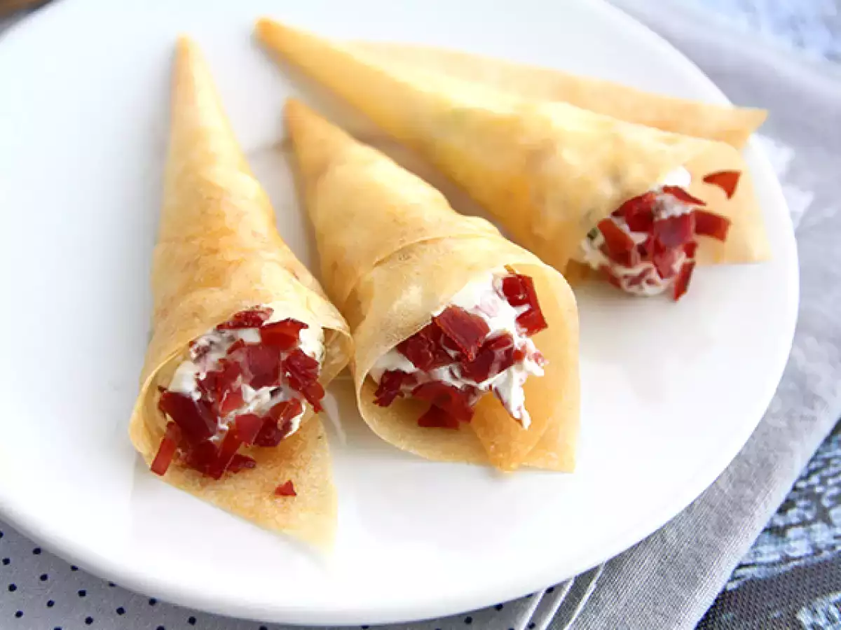 Receita Cones de brick recheados com queijo e embutido