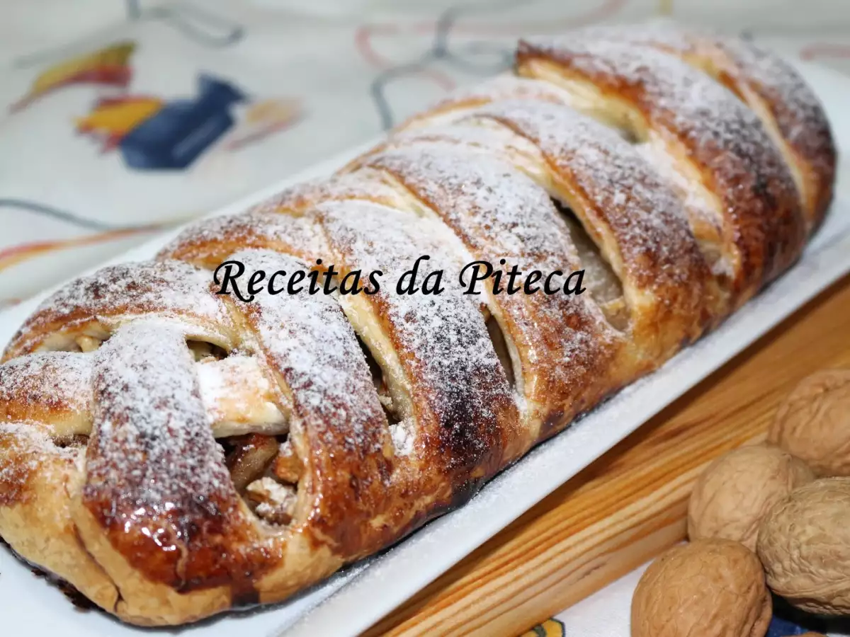 Receita Torta folhada de maçã e nozes