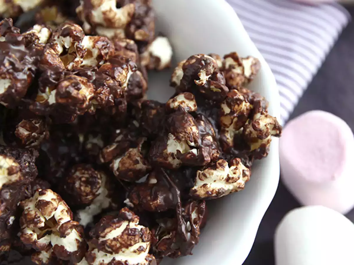 Receita Pipoca doce de chocolate e marshmallow