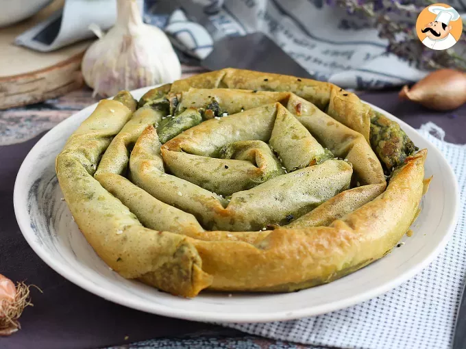 Börek, a tarte salgada turca de espinafre e queijo
