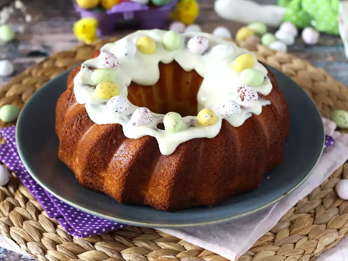Receita Bundt cake de páscoa sabor limão e chocolate branco