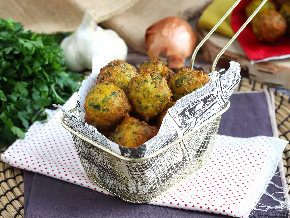 Receita Bolinho de bacalhau fácil e gostoso