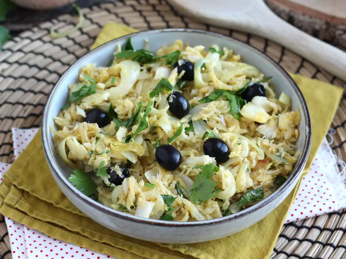 Receita Bacalhau à brás, receita tradicional portuguesa fácil e saborosa