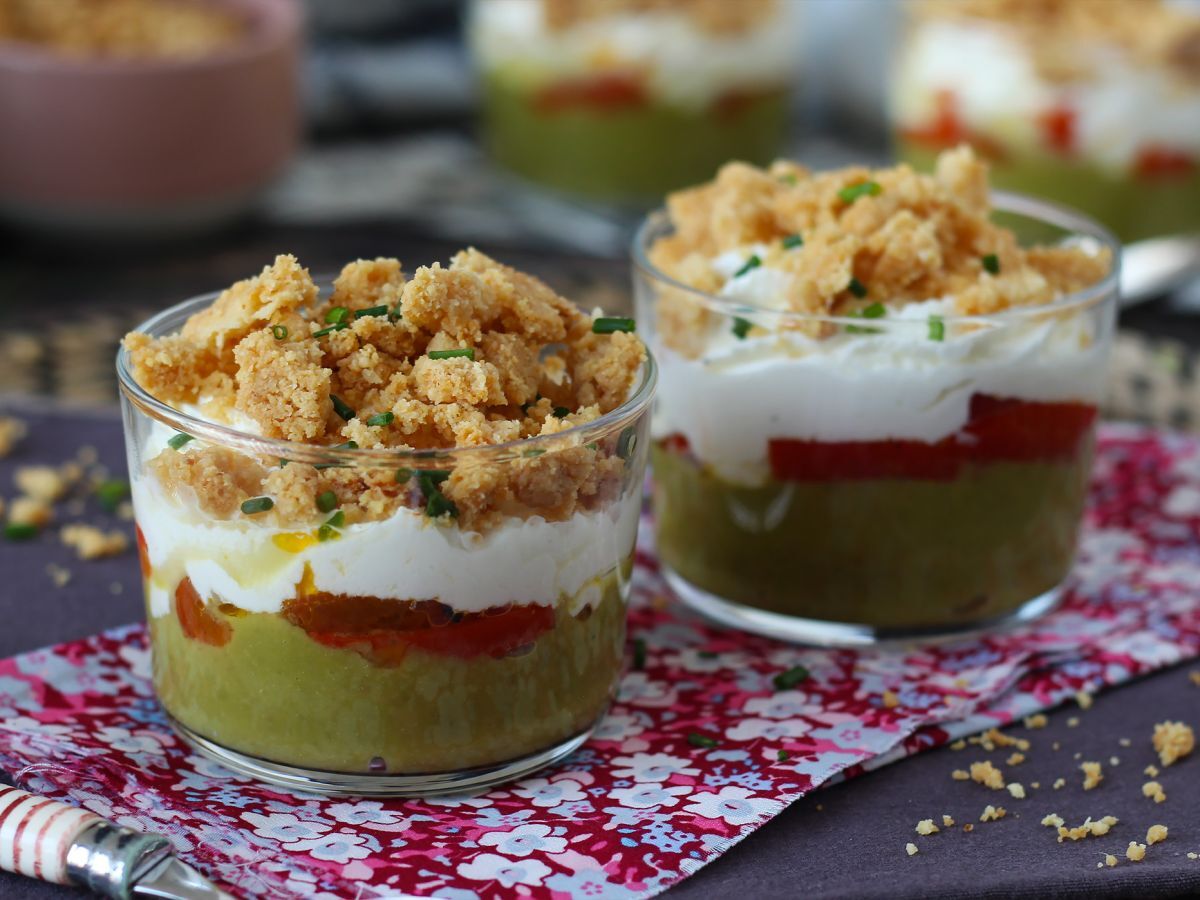 Crumble salgado de parmesão e ervilhas