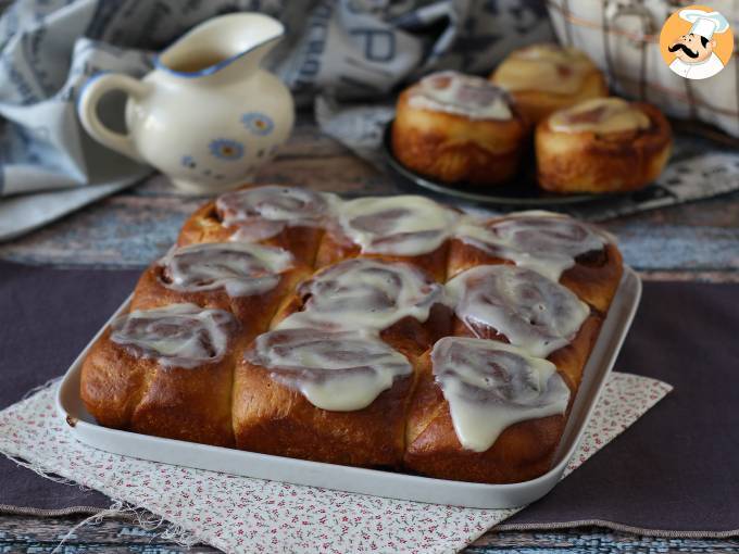 Cinnamon rolls, os rolinhos de canela com glacê americano