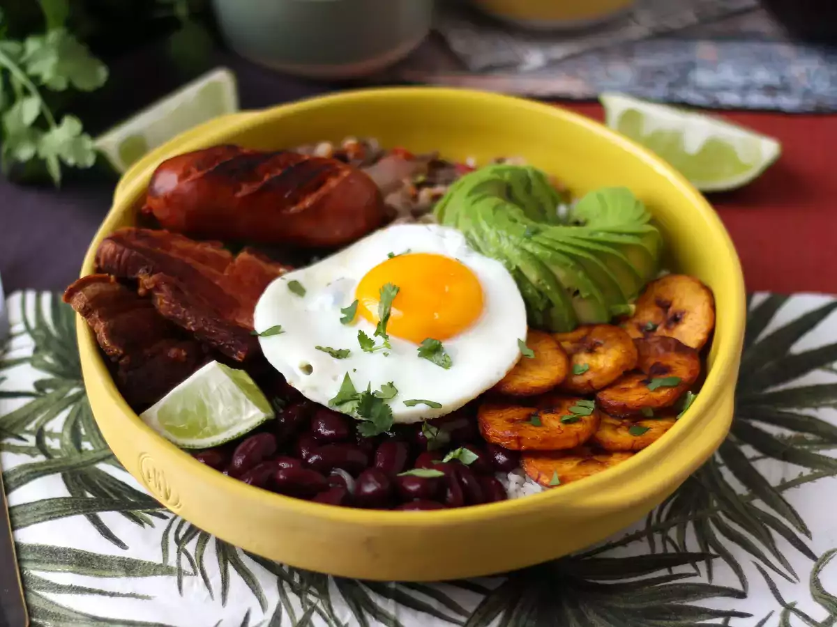 Receita Como fazer a bandeja paisa: um prato típico colombiano