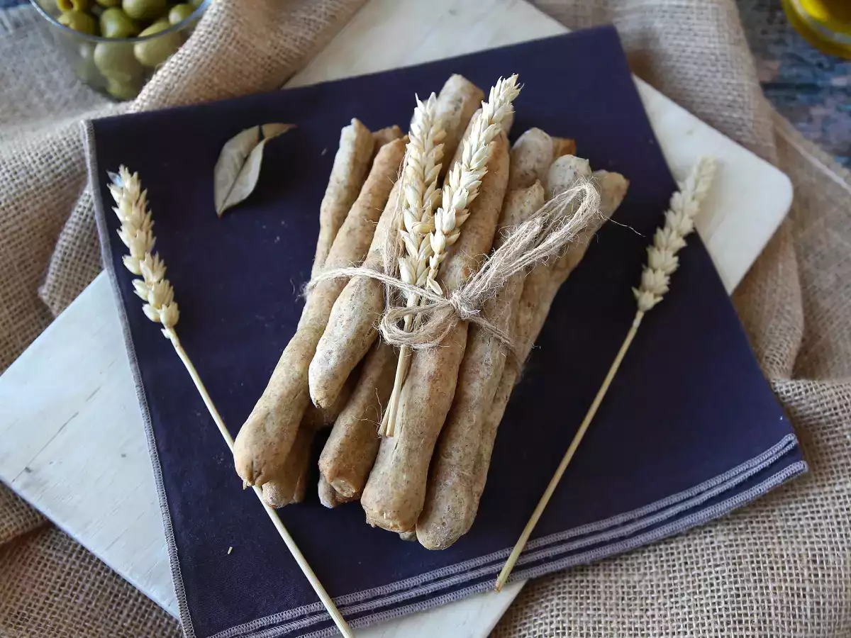 Receita Grissini (palitinho de pão) caseiro, saudável e com ervas na air fryer