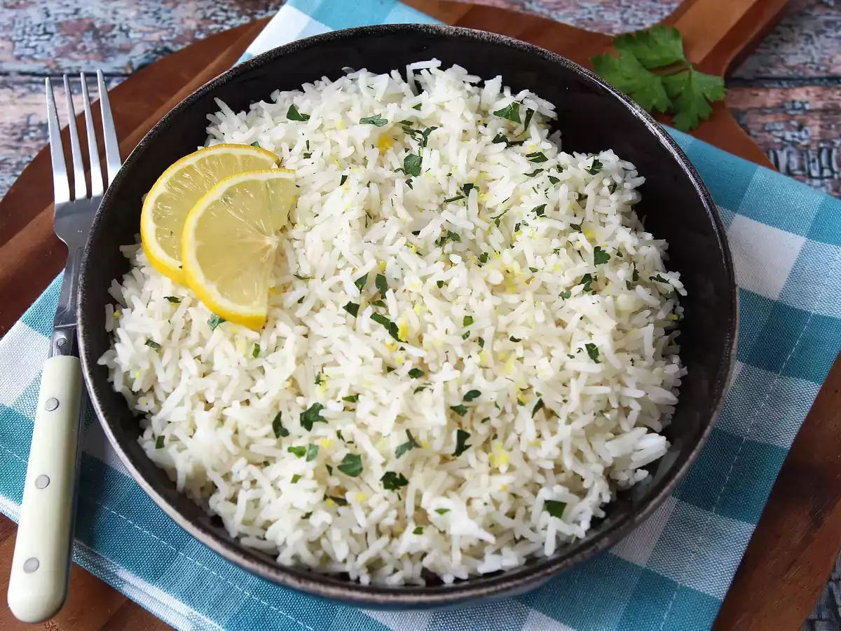 Receita Arroz de limão-siciliano: o acompanhamento perfeito para peixe e frango