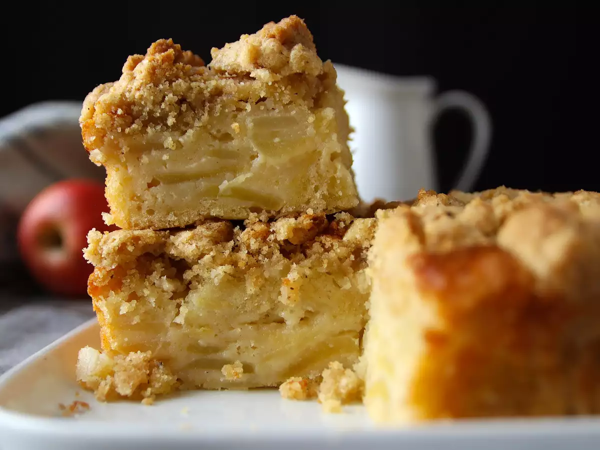 Receita Bolo de maçã supermacio com streusel crocante