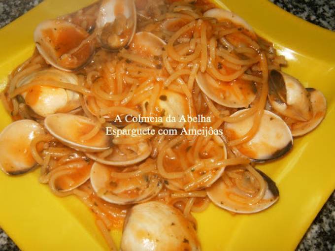 Esparguete la vongole