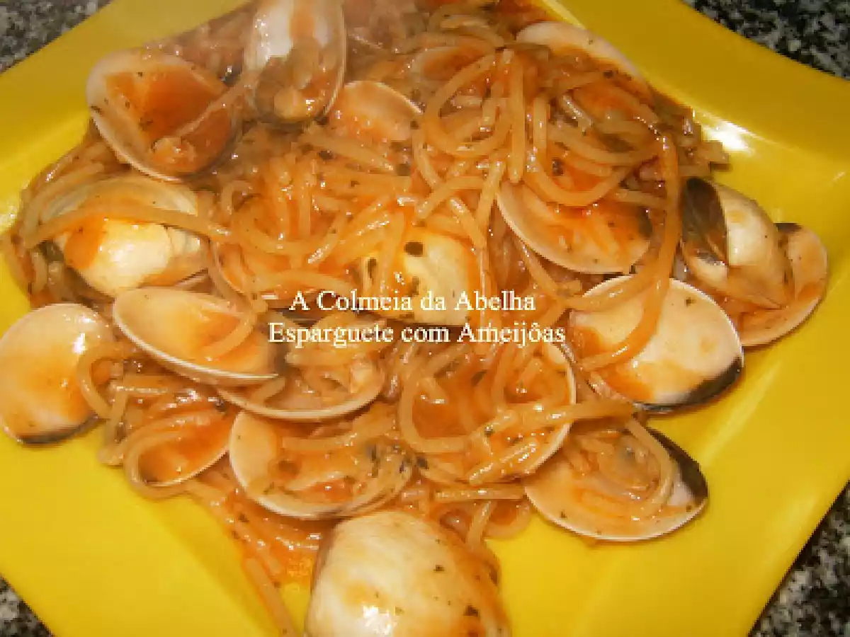 Esparguete la vongole