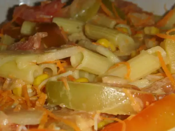 Receita Salada fria de massa e legumes