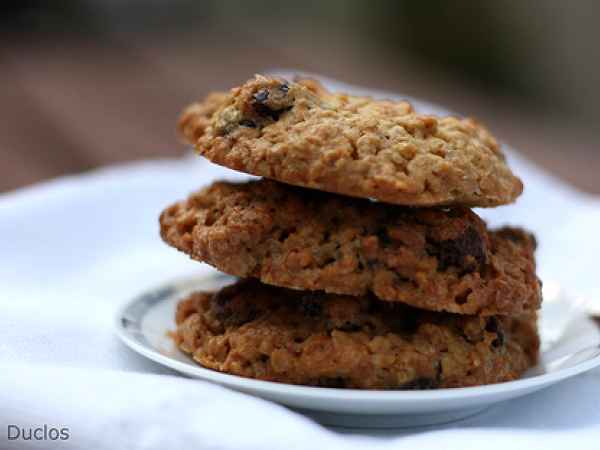 Receita Cookies de aveia e cranberries secas (ou passas)