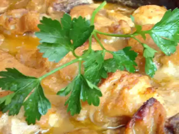 Receita Frango assado com cerveja e sopa de cebola