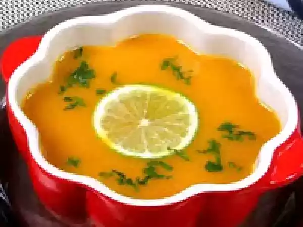 Receita Sopa de cenoura e curry (vegana)