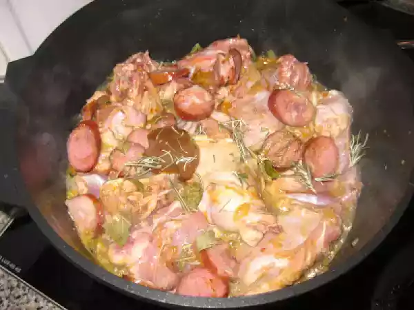 Receita Coelho estufado com orelhas de burro (cogumelos) e castanhas