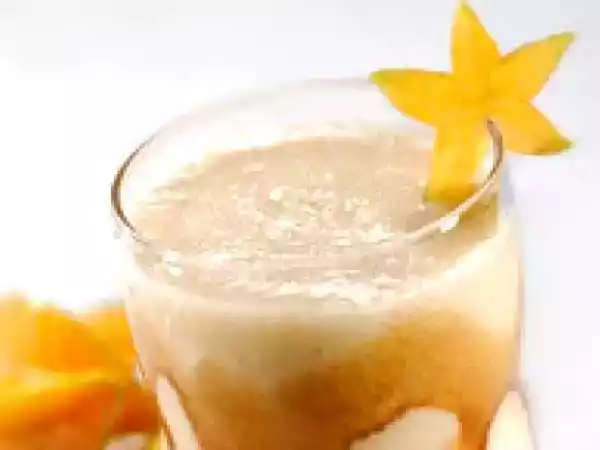 Receita Suco cremoso de carambola (lacto)