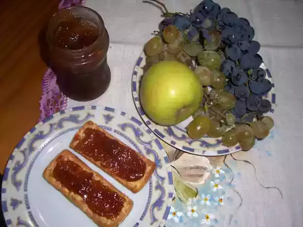 Receita Uvada - compota de uvas e maçãs - concurso doce sabor