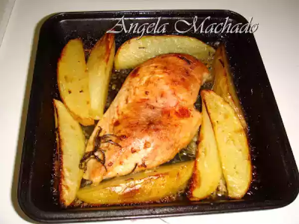 Receita Frango ao alecrim com batatas assadas