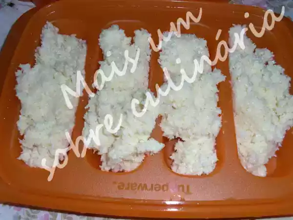 Receita Barras de coco caseiras tipo bounty ? t-bar da tupperware