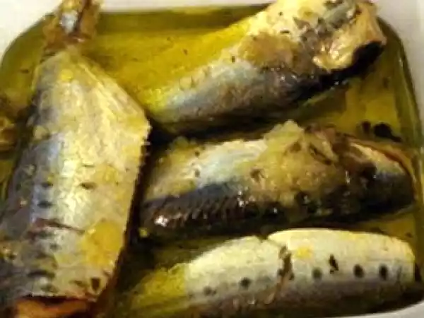 Receita Sardinhas em conserva ( feito na panela de pressão)