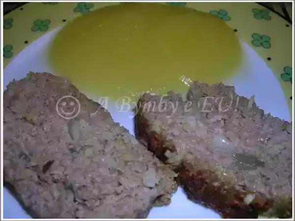 Receita Rolo de carne com maçã e uvas acompanhado com puré de maçã