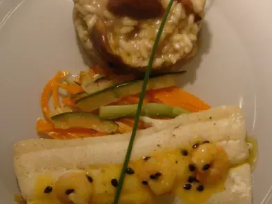 Filete de peixe espada com molho de maracujá em cama de legumes