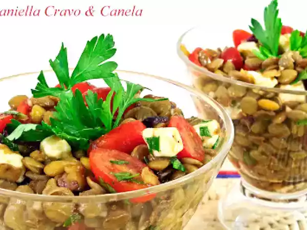 Receita Salada de lentilha com cebolas douradas