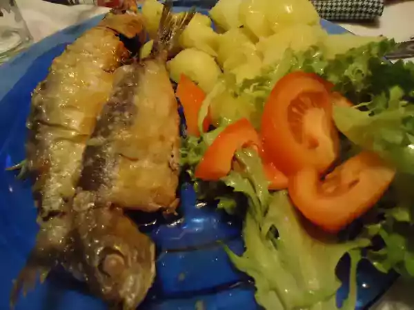 Receita Sardinhas no forno com mangericão