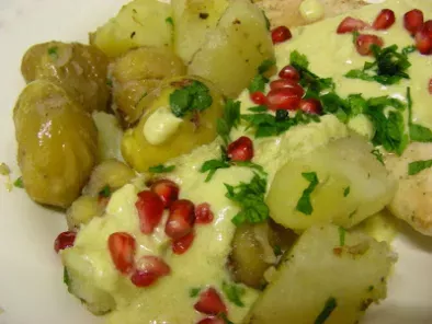 Receita Frango com molho de natas e mostarda acompanhado de castanhas e batatas salteadas