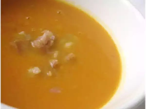Receita Sopa de abóbora e castanhas