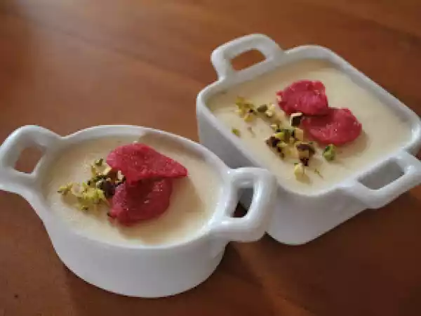 Receita Mousse de amêndoa com água de rosas