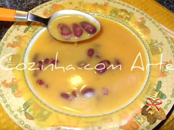 Receita Creme de cenoura com feijão encarnado