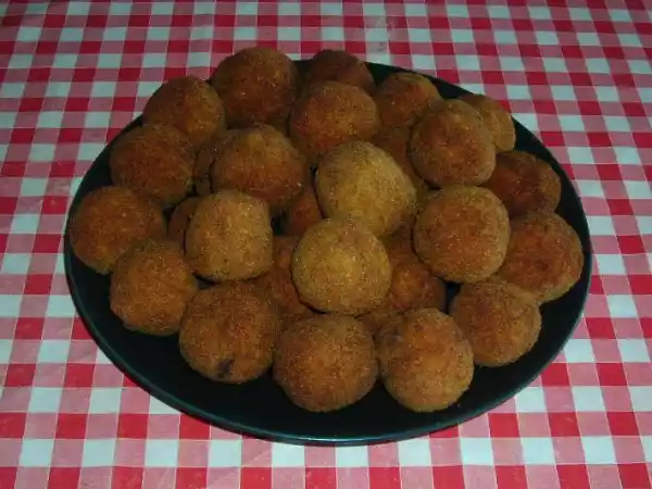 Receita Bolas de queijo