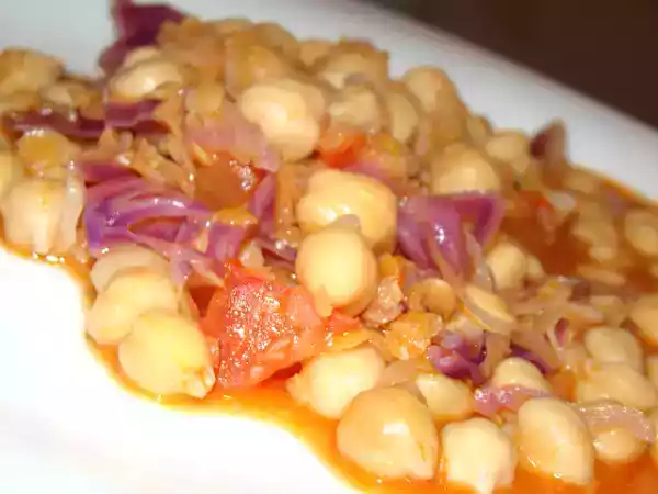 Receita Guisado de couve, lentilhas e grão com leite de côco