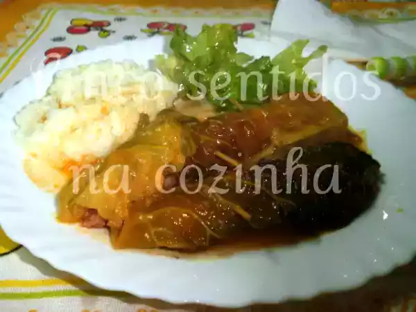Receita Salsichas enroladas em lombardo