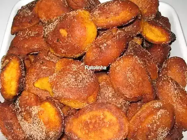 Receita Sonhos / bolinhos de cenoura