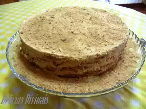 Receita Bolo de bolacha com creme de café