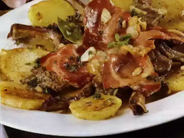 Receita Costeletas de borrego à portuguesa