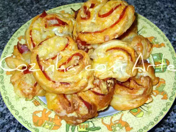 Receita Palmier de chourição e queijo