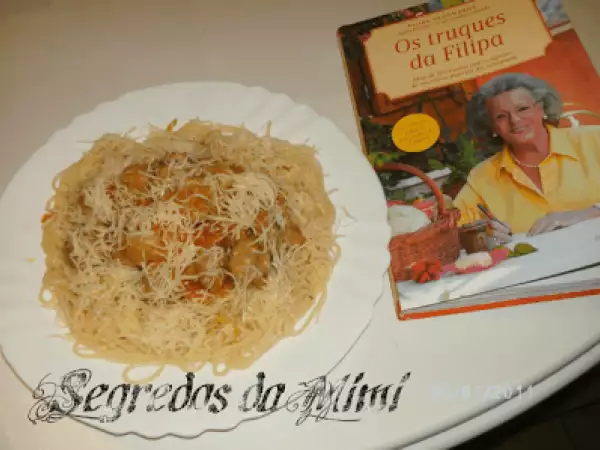 Receita Esparguete com tomate e cogumelos