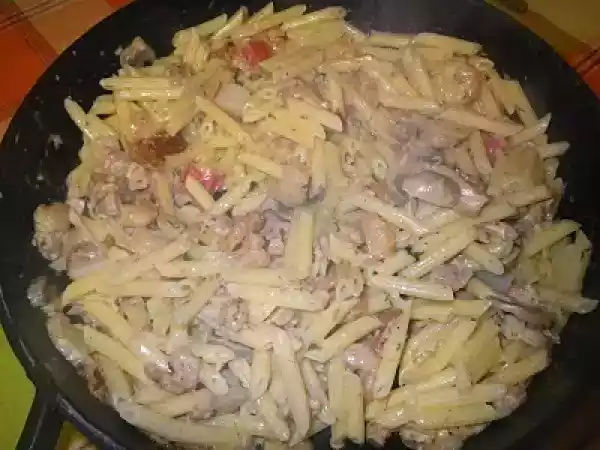 Receita Macarronete riscado com atum e camarão