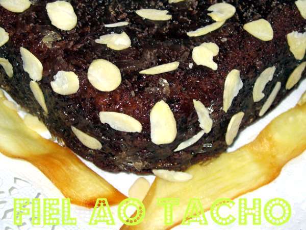 Receita Bolo de alfarroba do miguel