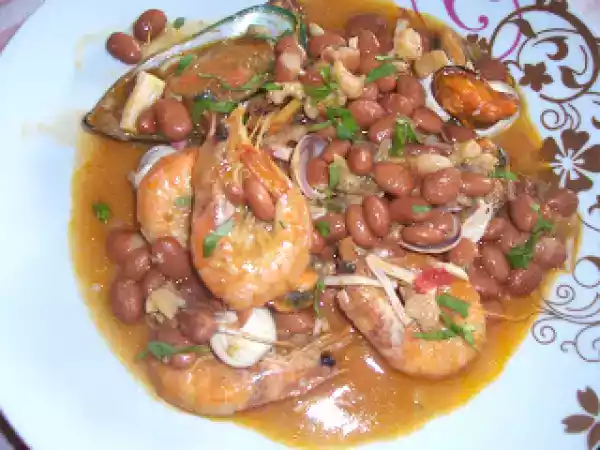 Receita Feijoada de marisco