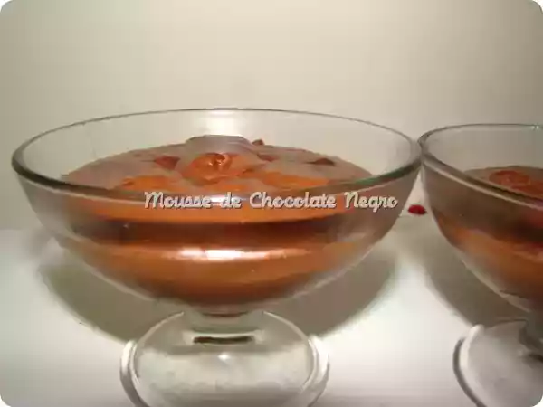 Receita Mousse de chocolate negro - nigella lawson